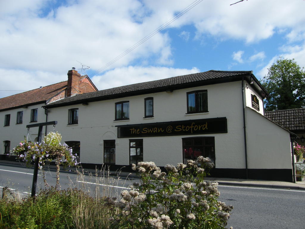 Hotel The Swan At Stoford Stapleford  Exterior foto