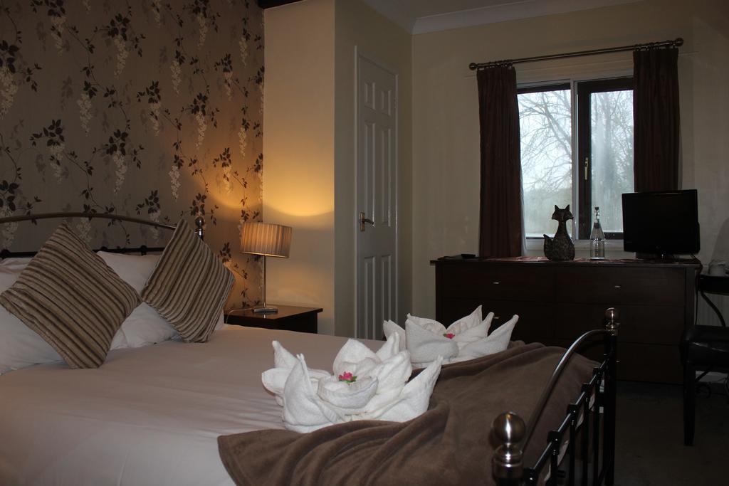 Hotel The Swan At Stoford Stapleford  Exterior foto